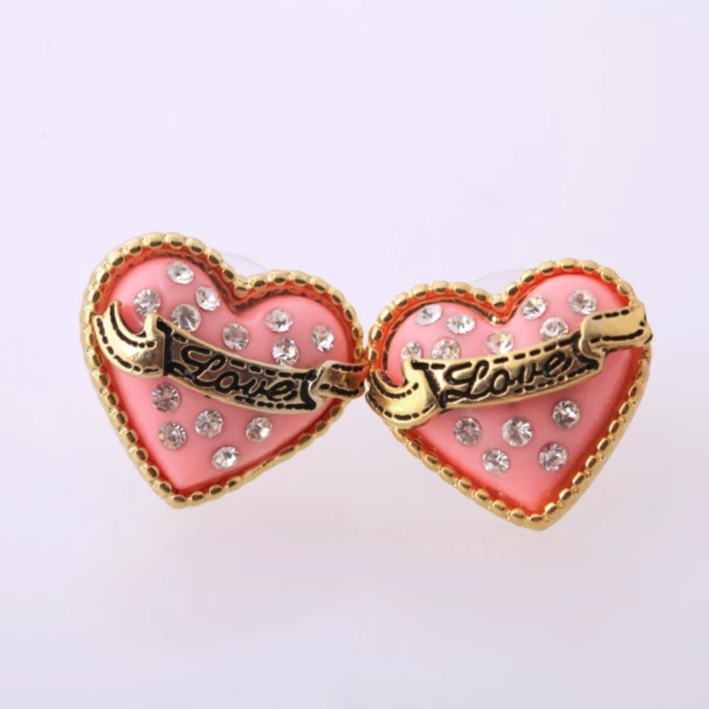 BEAUTIFUL Pink Love Heart Earrings
